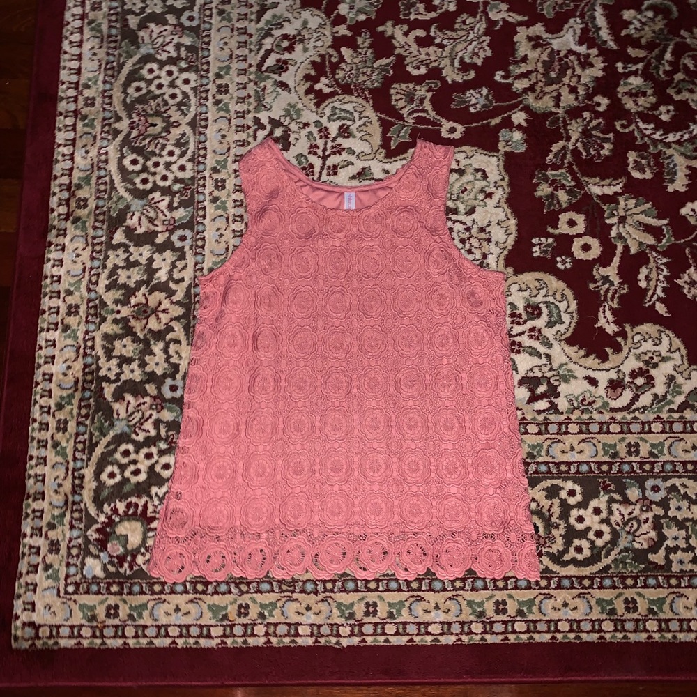 Salmon/coral tank top